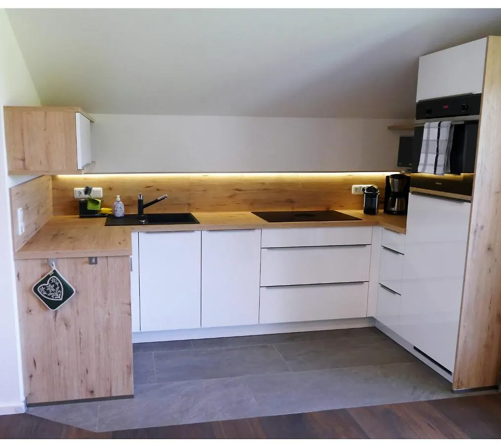 Ferienwohnung Wiesenglueck Inkl. Chiemgaukarte روهبولدنغ شقة